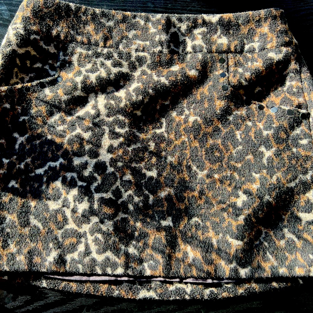 2 for 10🌸 Greylin leopard skirt